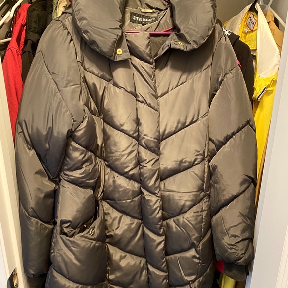 Steve Madden Plus Puffer Jacket - Steel Grey - Picture 6 of 6